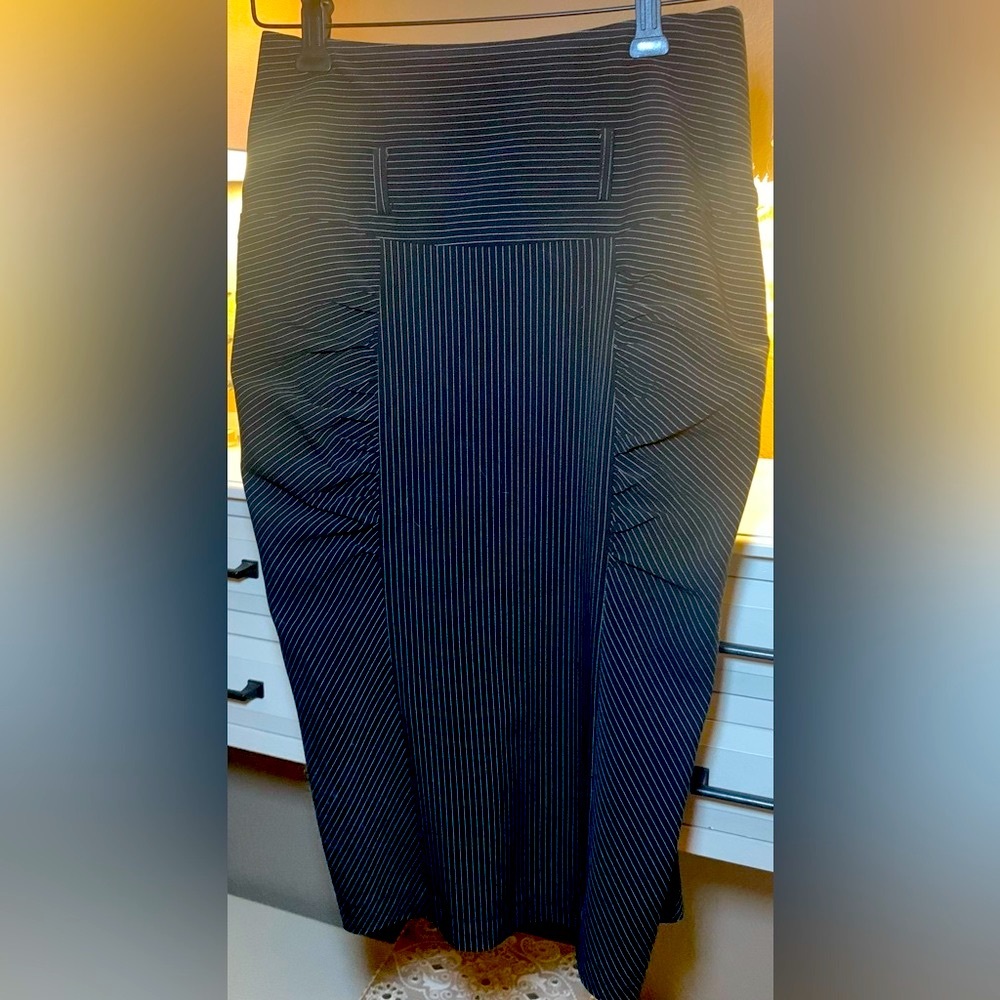 Stretch Pen-striped Pencil Skirt 26” Size Small
